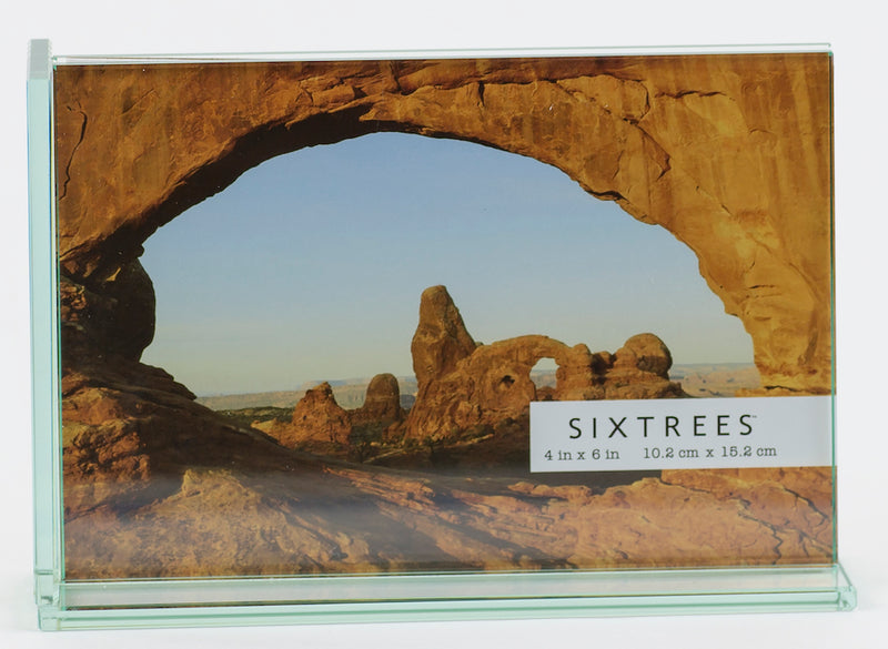 Glass 5X7 inch horizontal clear picture frame